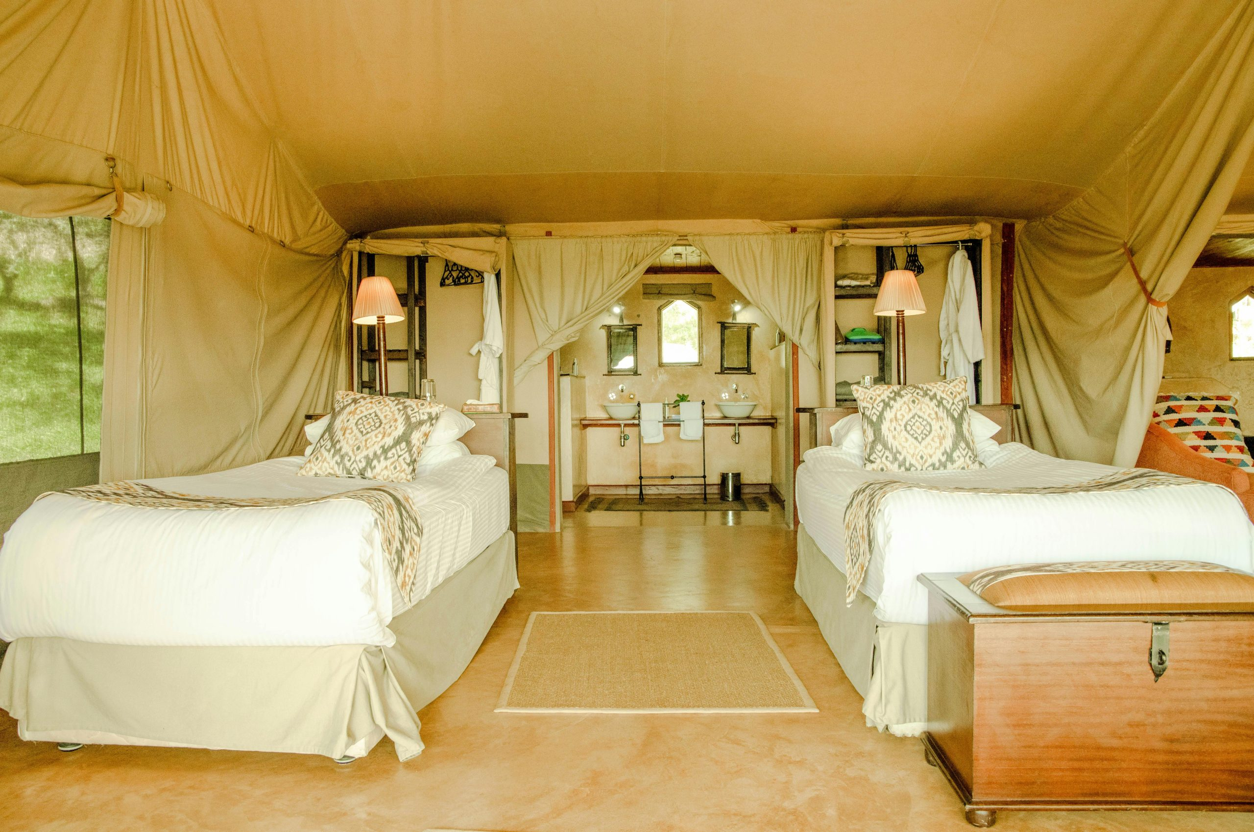 Glamping in the Wild: Comfort Meets Adventure