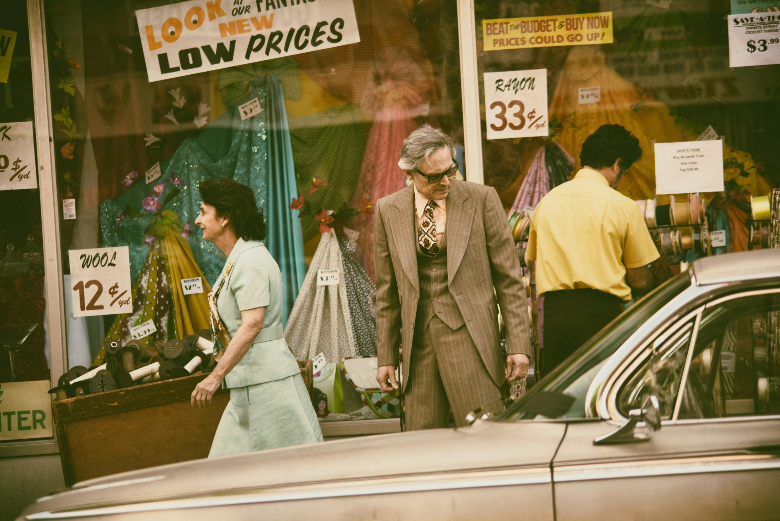 What to Consider Before Joining a Shopping Club