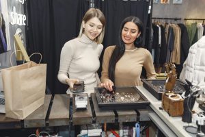 Adapting to Cashless Payments in Modern Retail