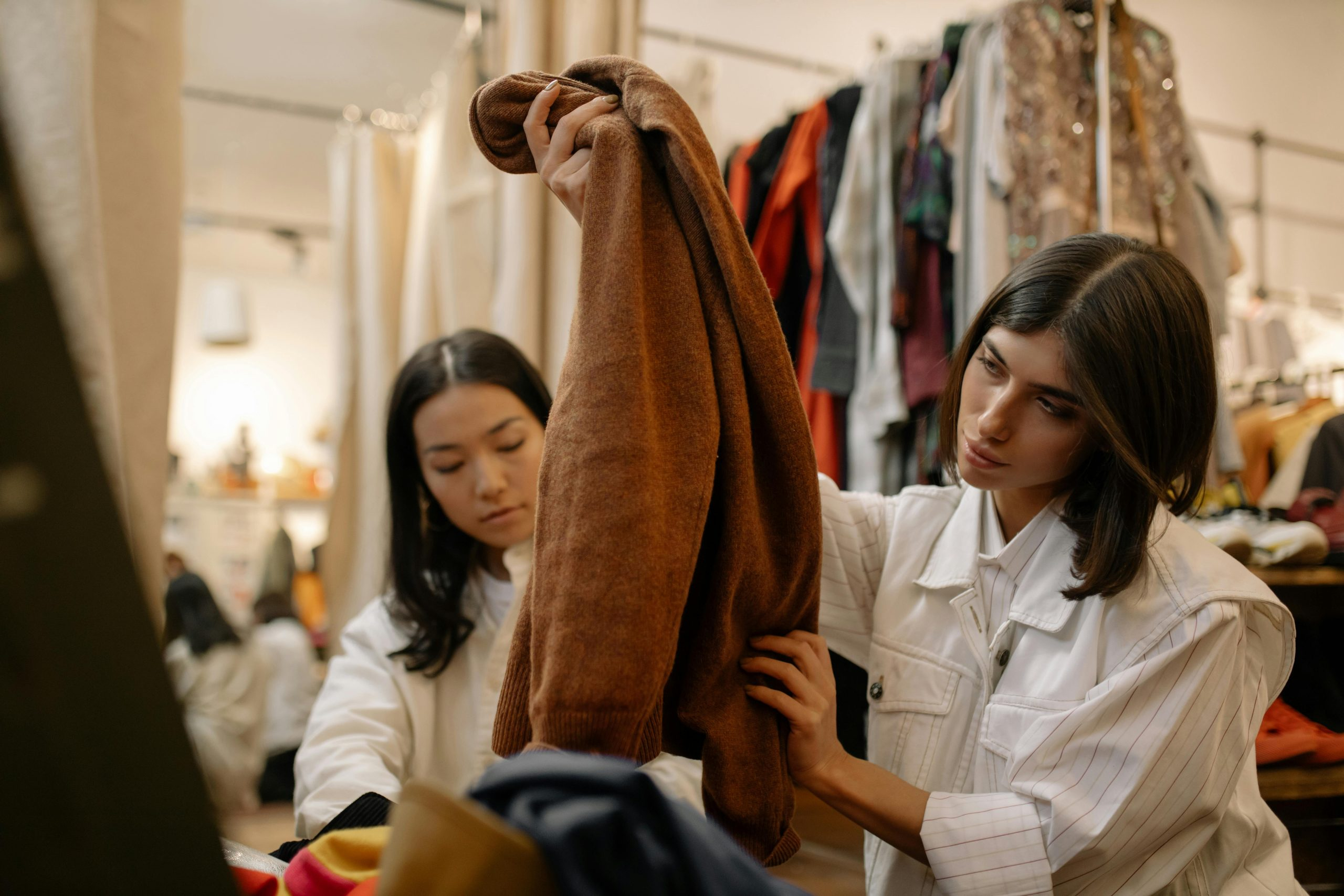 The Benefits of Shopping with a Plan Versus Browsing
