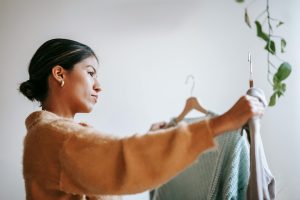 How Fragrance Influences Shopping Decisions in Retail Environments
