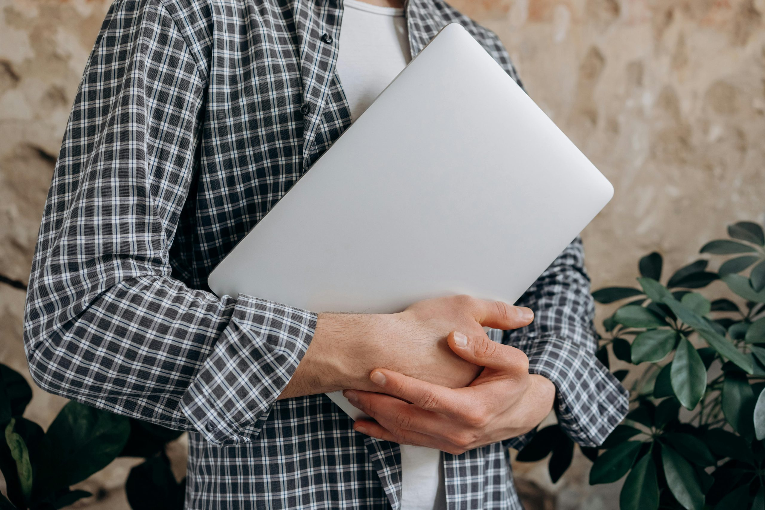 Home hubs integrating voice assistants and automation