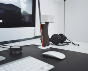 Outlets responding to voice commands