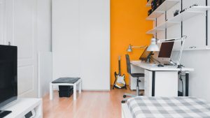 DIY Cleaning Products for a Greener Home