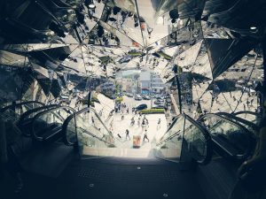 Virtual Reality Car Showrooms Revolutionize Shopping