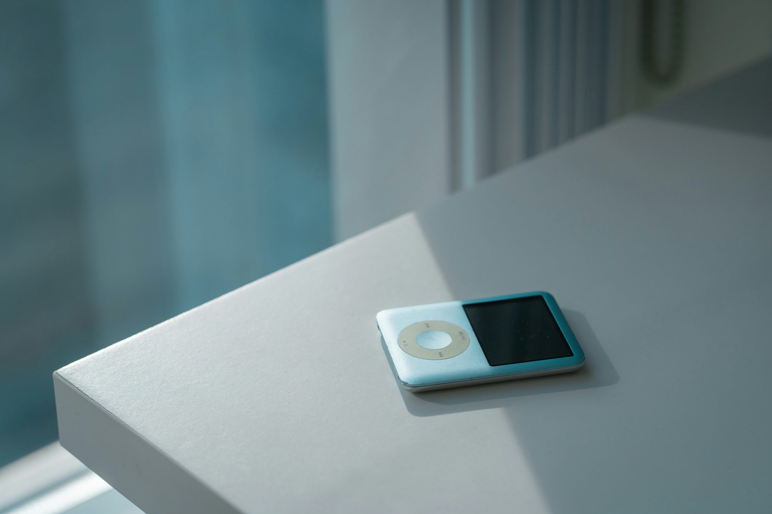 Tablet sleeves charging devices while protecting them