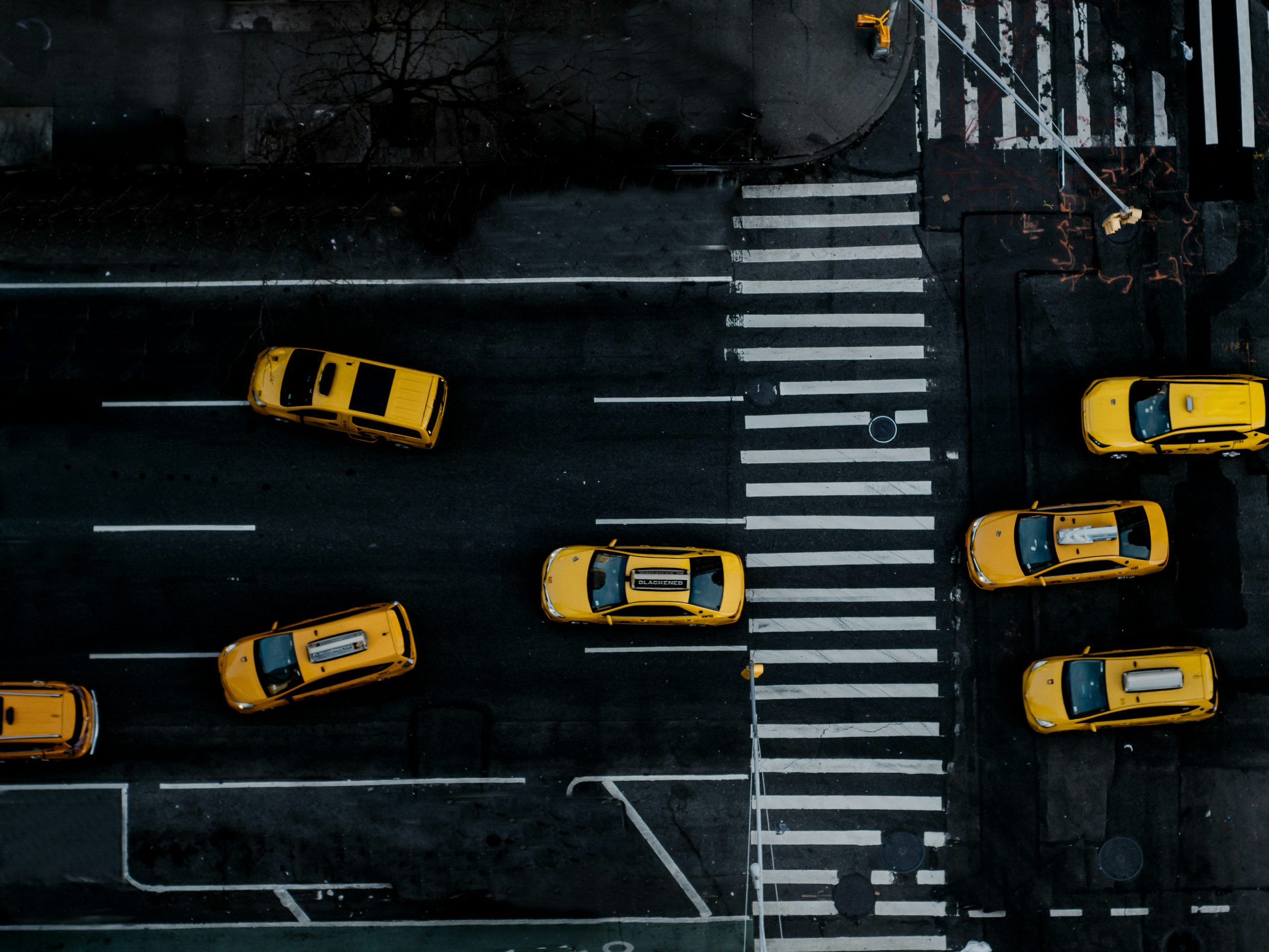 How Electric Vehicles Are Reshaping Urban Transportation Globally