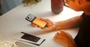 Charging pads powering several devices at once